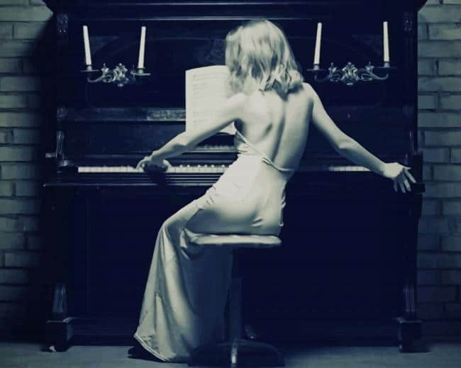 Finished Black White Piano Girl Paint By Numbers artwork